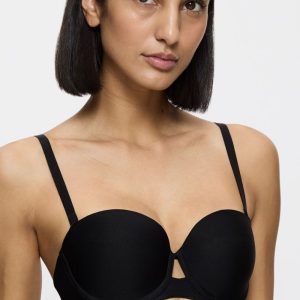 Padded bra model 230226 Triumph